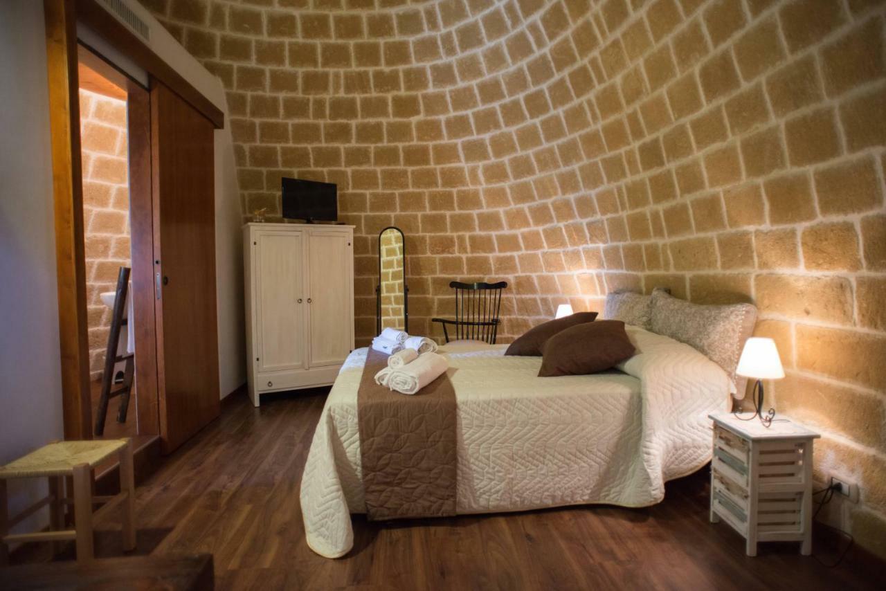 Grandi Trulli Bed & Breakfast Αλμπερομπέλο Εξωτερικό φωτογραφία