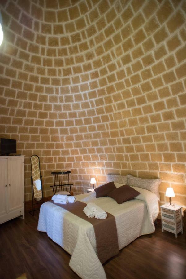 Grandi Trulli Bed & Breakfast Αλμπερομπέλο Εξωτερικό φωτογραφία